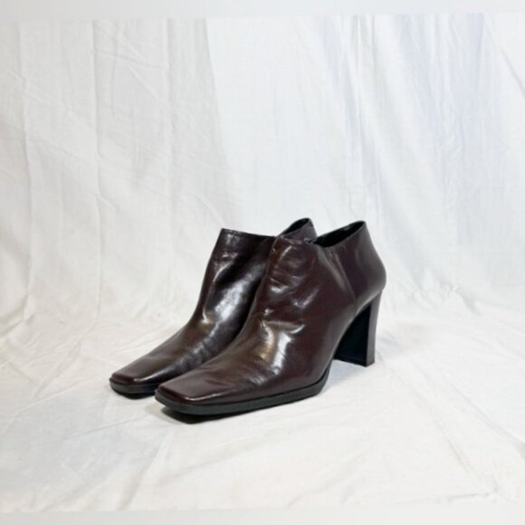 Vintage Y2K Bandolino Brown Leather Square Toe Shooties Booties Ankle Boots~8~ - Picture 1 of 7